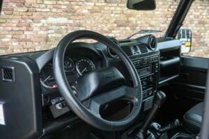 Bild 3/50 von Land Rover Defender 90 (2013)