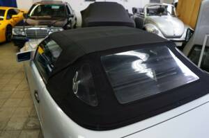 Image 9/38 of Mercedes-Benz 500 SL (1991)