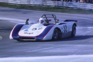 Image 23/27 of Lola T212 (1971)