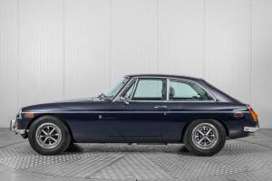 Immagine 11/50 di MG MGB GT (1972)