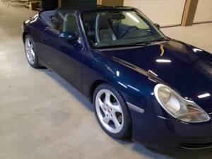 Bild 3/7 von Porsche 911 Carrera (1999)