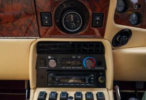 Image 17/25 of Aston Martin V8 Vantage X-Pack (1987)