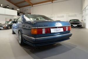 Image 7/27 of Mercedes-Benz 500 SEC (1988)