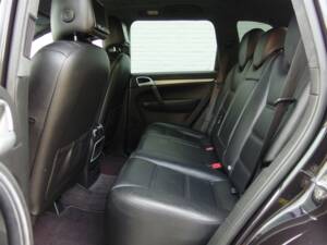 Imagen 73/97 de Porsche Cayenne Turbo (2007)