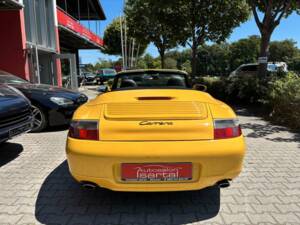 Image 6/30 of Porsche 911 Carrera (1999)