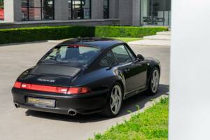 Bild 10/24 von Porsche 911 Carrera 4S (1996)