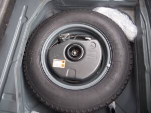 Bild 30/34 von Mercedes-Benz 250 lang (1983)