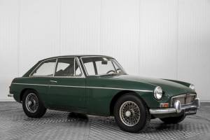 Afbeelding 7/50 van MG MGB GT (1968)