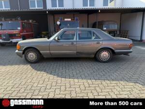 Afbeelding 6/15 van Mercedes-Benz 500 SE (1990)