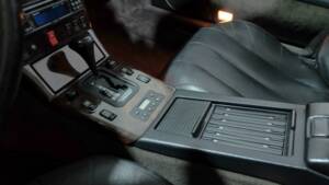 Image 11/33 de Mercedes-Benz 500 SL (1990)