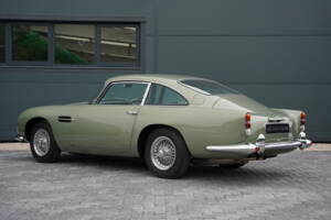 Image 2/41 de Aston Martin DB 5 (1964)
