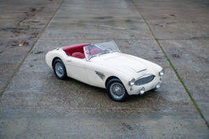 Image 1/22 of Austin-Healey 100&#x2F;6 (BN4) (1957)