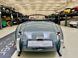 Imagen 6/27 de Jaguar XK 120 DHC (1953)