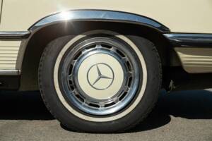 Afbeelding 14/50 van Mercedes-Benz 450 SLC (1972)