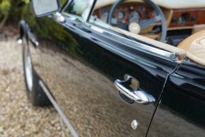 Image 27/50 of Aston Martin V8 Volante (1982)