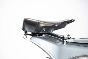 Image 18/45 de Piaggio Vespa 150 (1958)