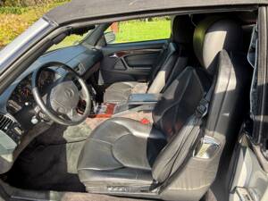 Image 11/29 de Mercedes-Benz SL 280 (1996)