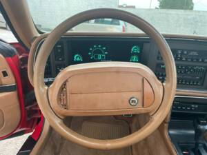 Bild 11/16 von Buick Reatta (1990)