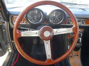 Bild 13/50 von Alfa Romeo 1750 GT Veloce (1971)