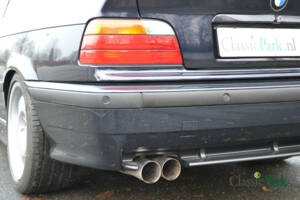 Image 39/50 of BMW 323i (1998)