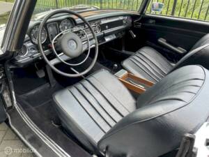 Image 10/10 of Mercedes-Benz 280 SL (1968)