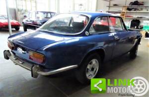Bild 8/10 von Alfa Romeo 2000 GT Veloce (1971)