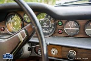 Bild 40/55 von Volvo 1800 E (1972)