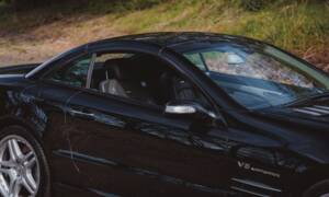 Afbeelding 6/29 van Mercedes-Benz SL 55 AMG (2004)