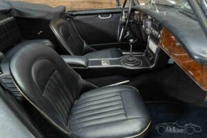 Image 8/19 of Austin-Healey 3000 Mk III (BJ8) (1964)