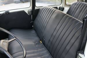 Image 19/50 of Citroën 2 CV 6 (1985)