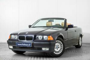 Bild 3/50 von BMW 318i (1996)