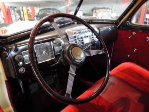 Image 10/15 of LaSalle Series 50&#x2F;27 Opera Coupé (1938)