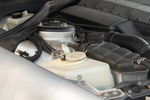 Image 43/50 of Mercedes-Benz CL 500 (2002)