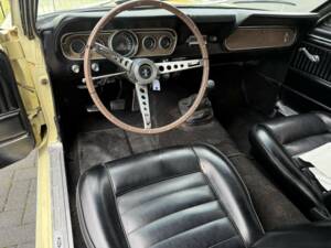 Afbeelding 24/50 van Ford Mustang 289 (1966)