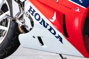 Afbeelding 46/50 van Honda VFR 750R RC 30 (1989)