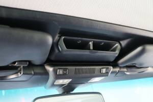 Image 22/50 of Mercedes-Benz E 220 (1994)