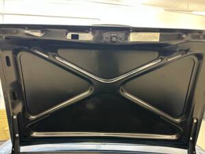 Afbeelding 16/31 van Mercedes-Benz 230 SL (1964)