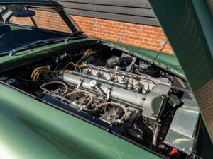 Image 6/62 of Aston Martin DB 4 GT (1960)