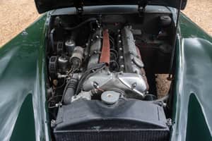 Image 41/46 of Jaguar XK 120 DHC (1954)