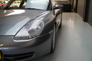 Bild 40/50 von Porsche 911 Carrera (2001)