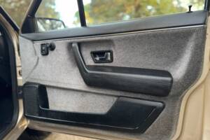 Image 42/57 of Volkswagen Passat 2.0 (1987)