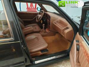 Immagine 31/50 di Lancia Thema 8.32 (1989)