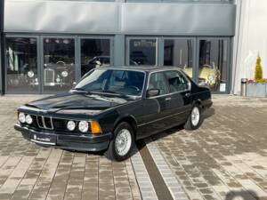 Afbeelding 4/26 van BMW 732i (1986)