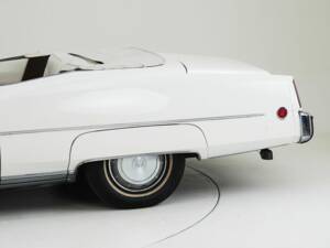 Immagine 15/15 di Cadillac Fleetwood Eldorado Convertible (1973)