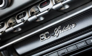 Image 6/9 of Alfa Romeo 8C Spider (2011)