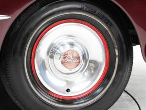 Bild 12/15 von Pontiac Torpedo Silver Streak (1949)