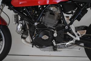 Image 2/23 de Ducati DUMMY (2006)