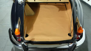 Image 20/22 de Jaguar XK 150 FHC (1958)