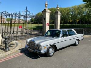Afbeelding 17/50 van Mercedes-Benz 300 SEL 6.3 (1971)