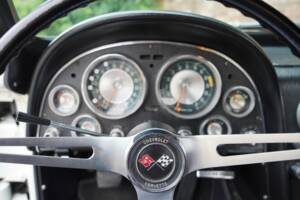 Bild 32/50 von Chevrolet Corvette Sting Ray (1963)